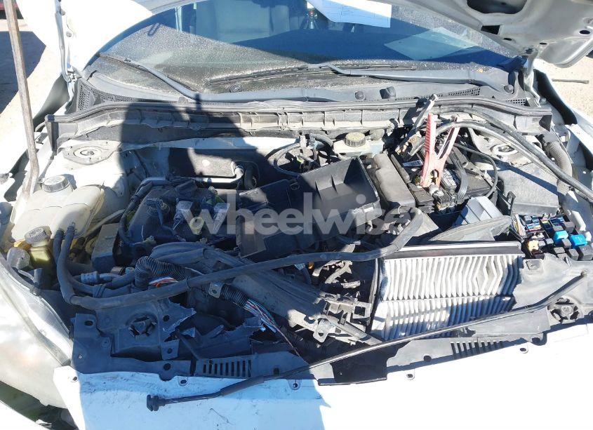 Photo 10 of 2011 Mazda Mazda3 I TOURING (VIN JM1BL1VF1B1481229)