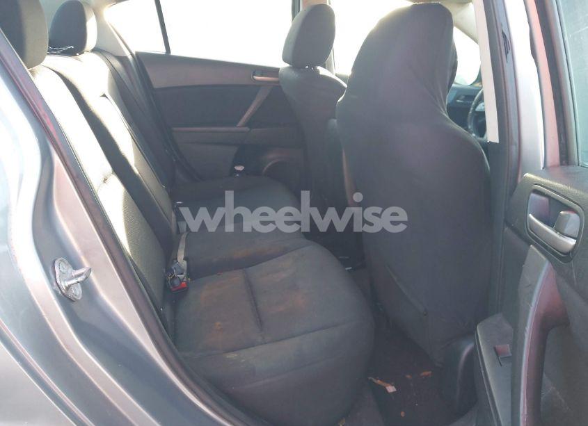 Photo 8 of 2011 Mazda Mazda3 I TOURING (VIN JM1BL1VF1B1487385)