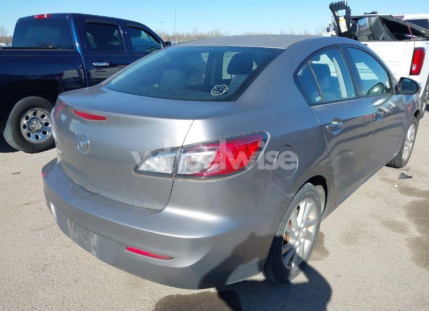 Photo 4 of 2012 Mazda Mazda3 I TOURING (VIN JM1BL1VF1C1514215)
