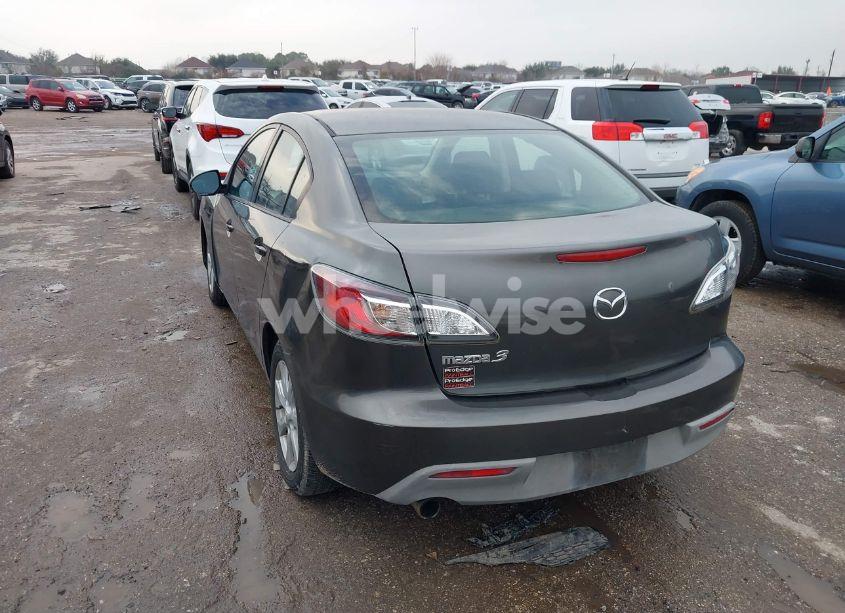 Photo 3 of 2011 Mazda Mazda3 I TOURING (VIN JM1BL1VF2B1416096)
