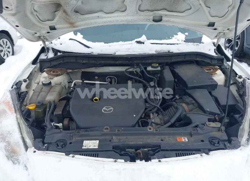 Photo 10 of 2011 Mazda Mazda3 I TOURING (VIN JM1BL1VF2B1901788)