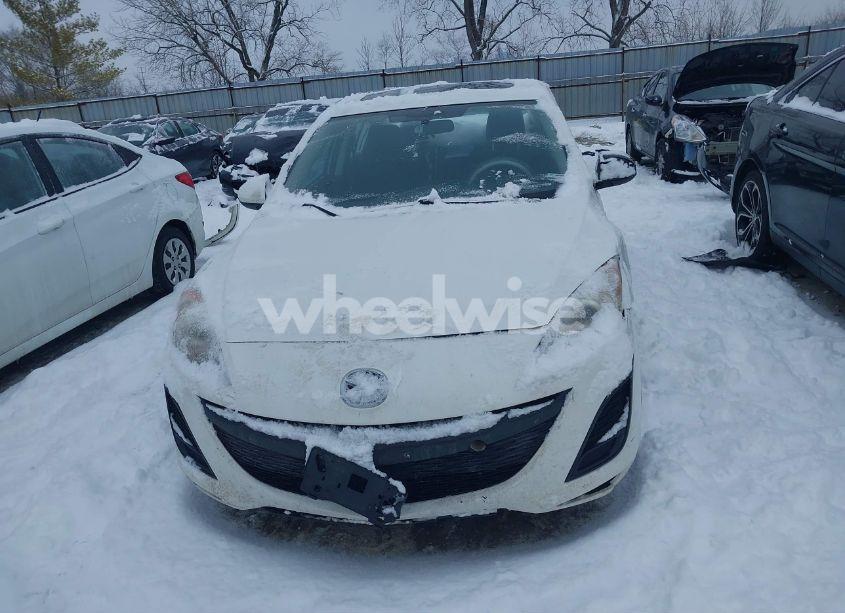 Photo 12 of 2011 Mazda Mazda3 I TOURING (VIN JM1BL1VF2B1901788)