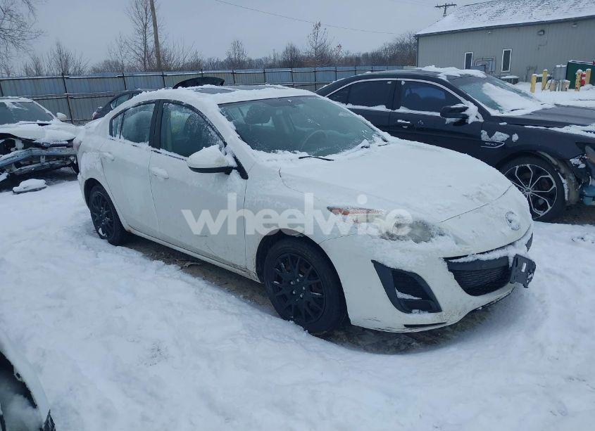 Photo 13 of 2011 Mazda Mazda3 I TOURING (VIN JM1BL1VF2B1901788)