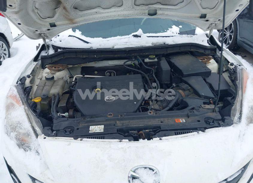 Photo 6 of 2011 Mazda Mazda3 I TOURING (VIN JM1BL1VF2B1901788)