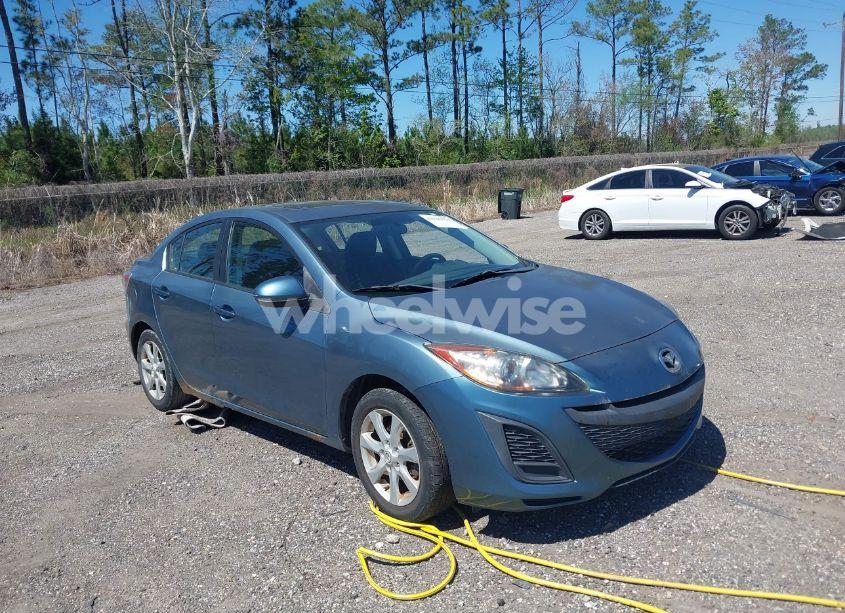 2011 Mazda Mazda3 I TOURING (VIN JM1BL1VF3B1498923) main photo