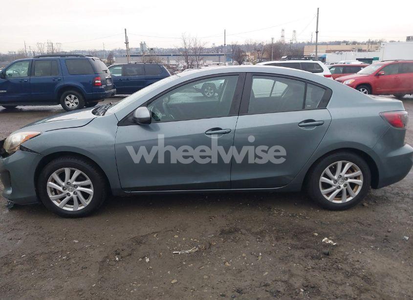 Photo 14 of 2012 Mazda Mazda3 I TOURING (VIN JM1BL1VF4C1502088)