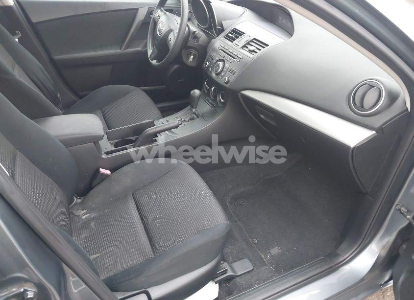 Photo 5 of 2012 Mazda Mazda3 I TOURING (VIN JM1BL1VF4C1502088)