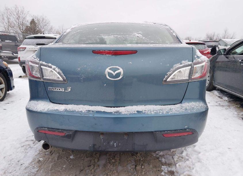 Photo 16 of 2011 Mazda Mazda3 I TOURING (VIN JM1BL1VF5B1385815)