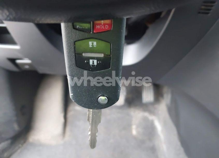 Photo 11 of 2011 Mazda Mazda3 I TOURING (VIN JM1BL1VF5B1387225)