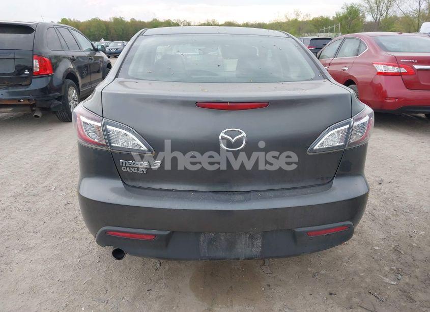 Photo 16 of 2011 Mazda Mazda3 I TOURING (VIN JM1BL1VF5B1387225)