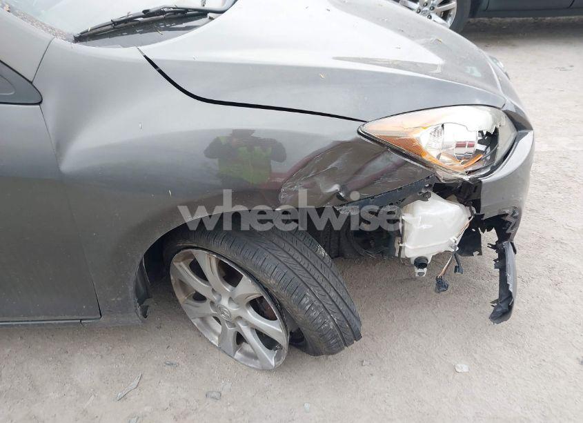 Photo 6 of 2011 Mazda Mazda3 I TOURING (VIN JM1BL1VF5B1387225)