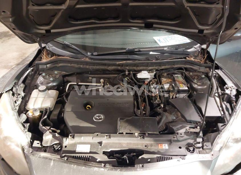 Photo 10 of 2011 Mazda Mazda3 I TOURING (VIN JM1BL1VF5B1423401)