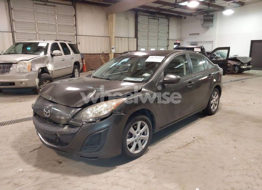 Photo 2 of 2011 Mazda Mazda3 I TOURING (VIN JM1BL1VF5B1423401)