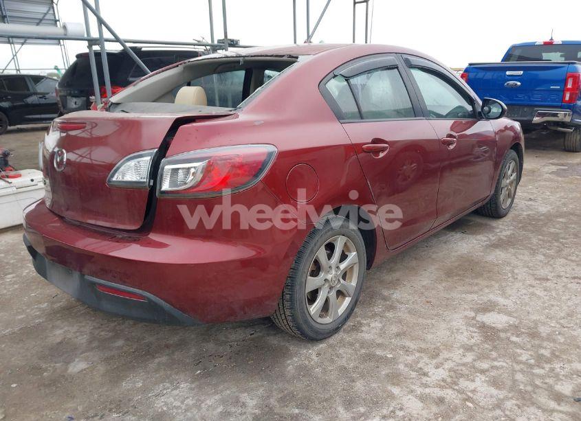 Photo 4 of 2011 Mazda Mazda3 I TOURING (VIN JM1BL1VF5B1495831)