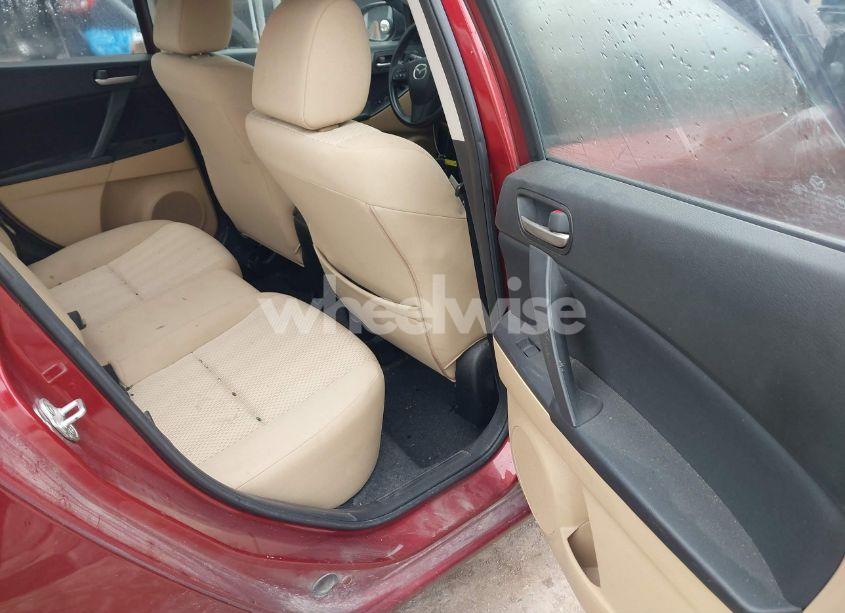 Photo 8 of 2011 Mazda Mazda3 I TOURING (VIN JM1BL1VF5B1495831)