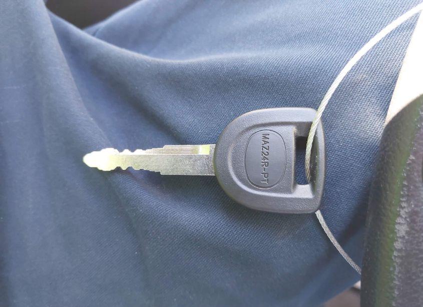 Photo 11 of 2011 Mazda Mazda3 I TOURING (VIN JM1BL1VF6B1419633)