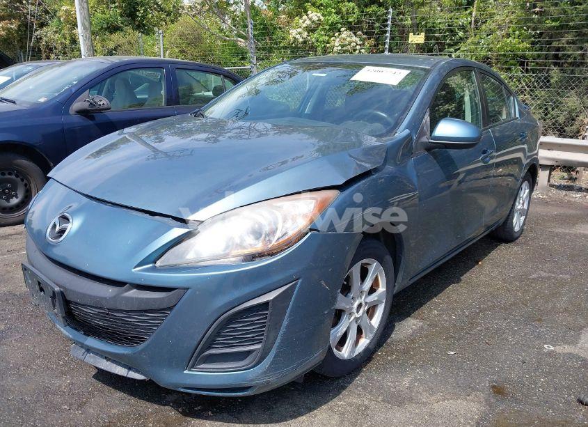 Photo 2 of 2011 Mazda Mazda3 I TOURING (VIN JM1BL1VF6B1438747)
