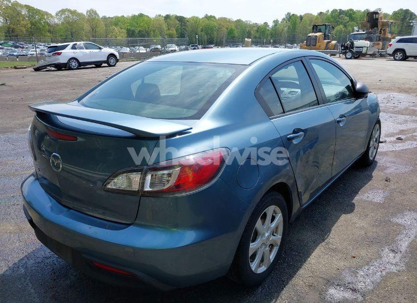 Photo 4 of 2011 Mazda Mazda3 I TOURING (VIN JM1BL1VF6B1438747)