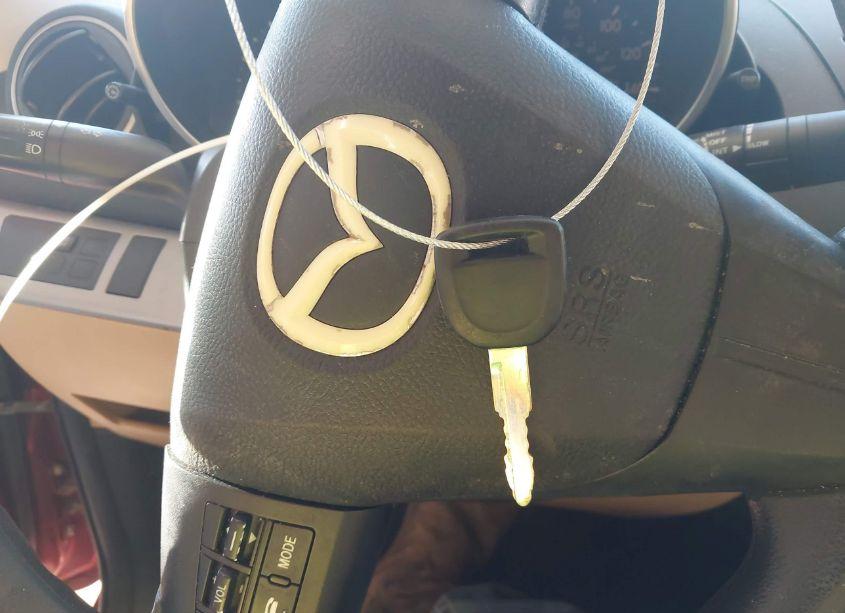 Photo 11 of 2011 Mazda Mazda3 I TOURING (VIN JM1BL1VF7B1355554)