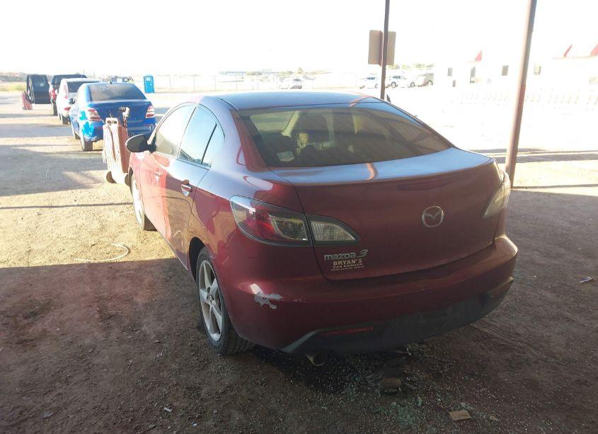 Photo 3 of 2011 Mazda Mazda3 I TOURING (VIN JM1BL1VF7B1355554)