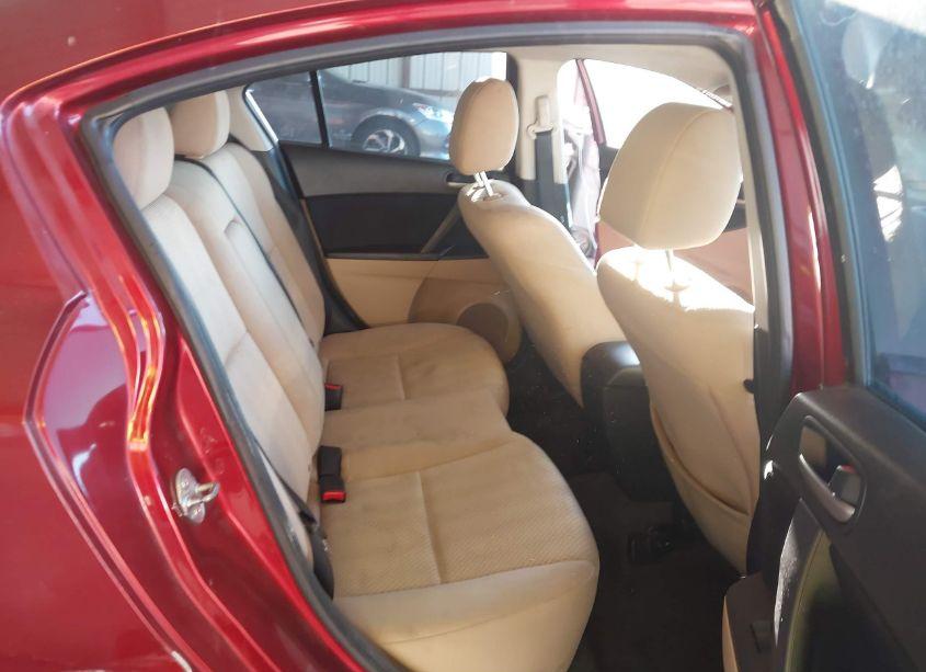 Photo 8 of 2011 Mazda Mazda3 I TOURING (VIN JM1BL1VF7B1355554)