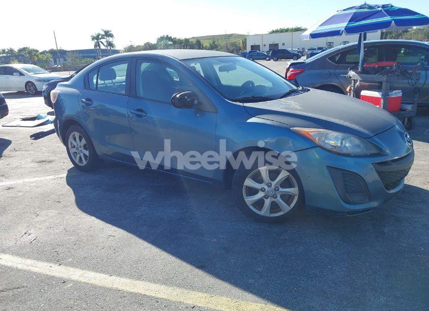 2011 Mazda Mazda3 I TOURING (VIN JM1BL1VF7B1458540) main photo