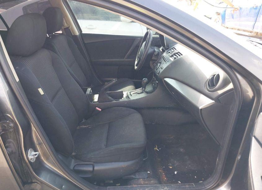 Photo 5 of 2012 Mazda Mazda3 I TOURING (VIN JM1BL1VF7C1514963)