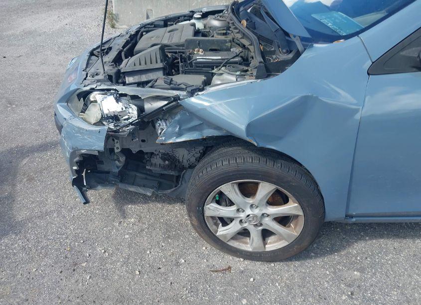 Photo 12 of 2011 Mazda Mazda3 I TOURING (VIN JM1BL1VF8B1901018)