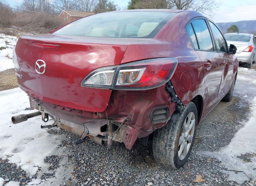 Photo 15 of 2011 Mazda Mazda3 I TOURING (VIN JM1BL1VF8B1901052)