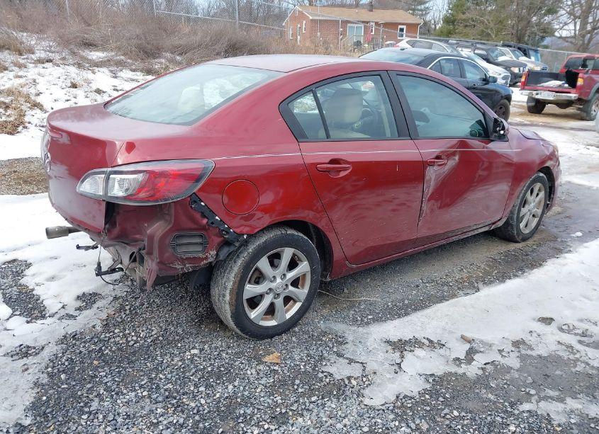 Photo 4 of 2011 Mazda Mazda3 I TOURING (VIN JM1BL1VF8B1901052)