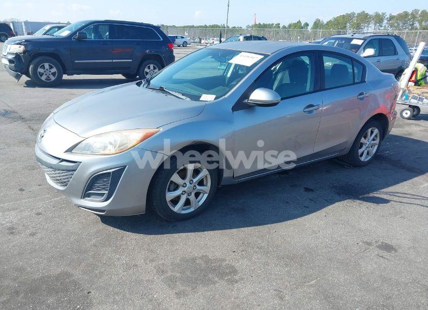 Photo 2 of 2011 Mazda Mazda3 I TOURING (VIN JM1BL1VF9B1358214)