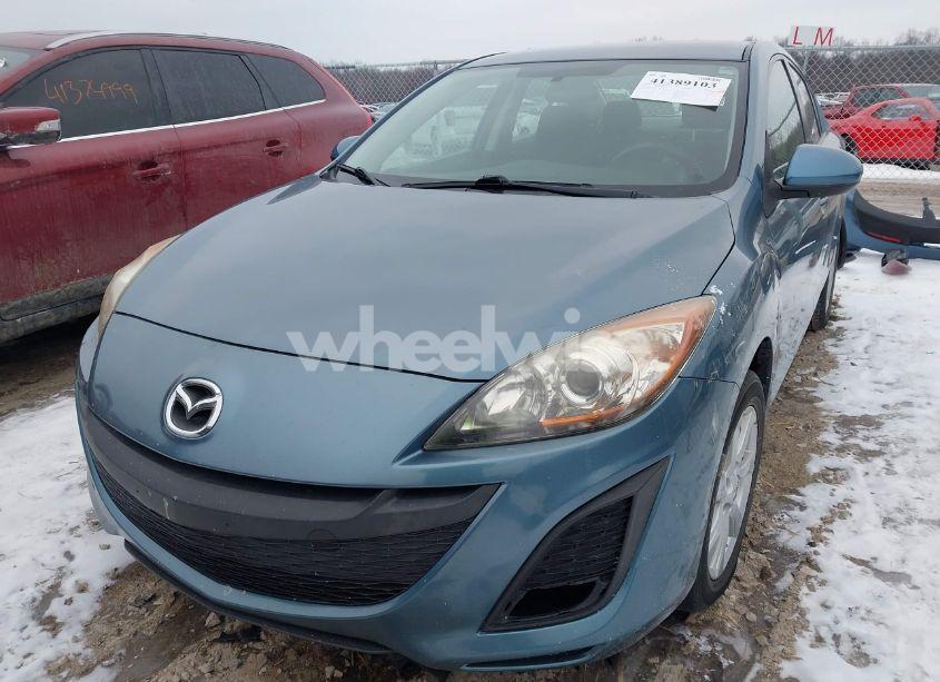Photo 2 of 2011 Mazda Mazda3 I TOURING (VIN JM1BL1VF9B1485349)
