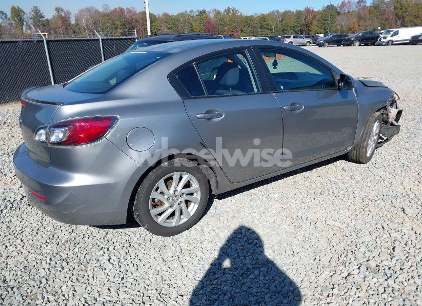 Photo 4 of 2012 Mazda Mazda3 I TOURING (VIN JM1BL1VF9C1516259)