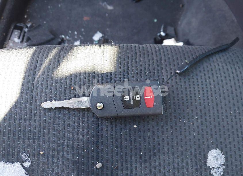 Photo 11 of 2011 Mazda Mazda3 I TOURING (VIN JM1BL1VFXB1412832)