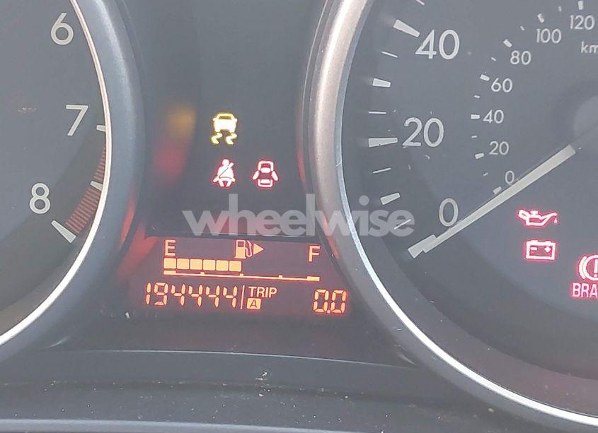 Photo 16 of 2011 Mazda Mazda3 I TOURING (VIN JM1BL1VFXB1412832)