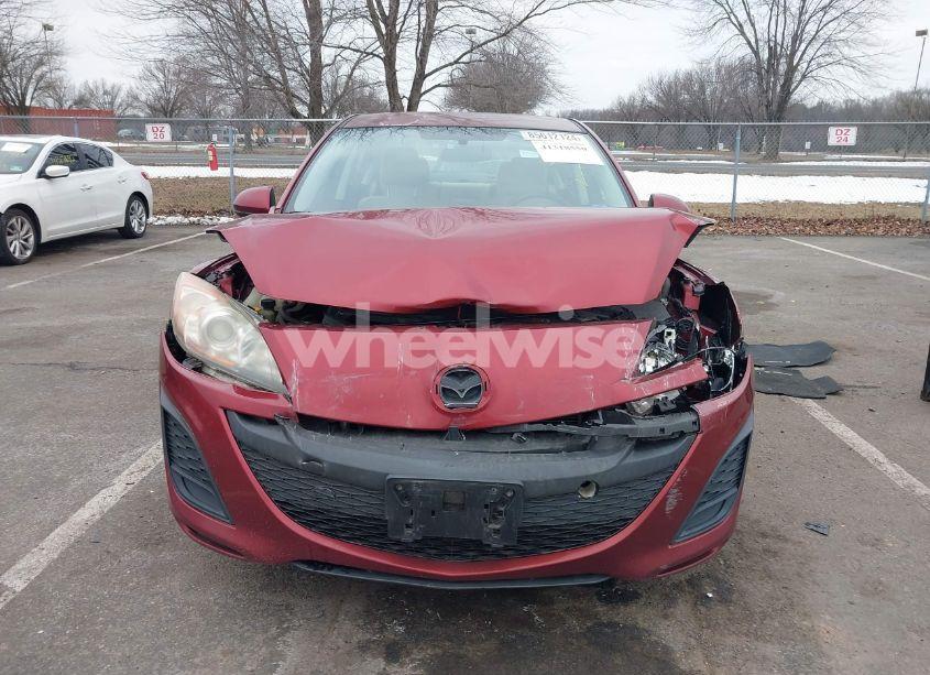 Photo 12 of 2011 Mazda Mazda3 I TOURING (VIN JM1BL1VG0B1359759)