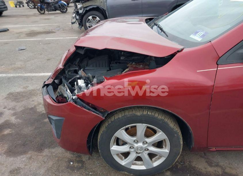 Photo 6 of 2011 Mazda Mazda3 I TOURING (VIN JM1BL1VG0B1359759)