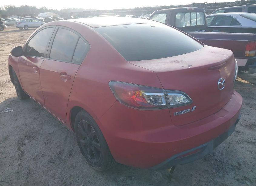 Photo 3 of 2011 Mazda Mazda3 I TOURING (VIN JM1BL1VG0B1476712)