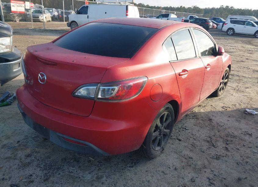 Photo 4 of 2011 Mazda Mazda3 I TOURING (VIN JM1BL1VG0B1476712)