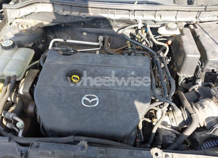 Photo 10 of 2011 Mazda Mazda3 I TOURING (VIN JM1BL1VG0B1477388)
