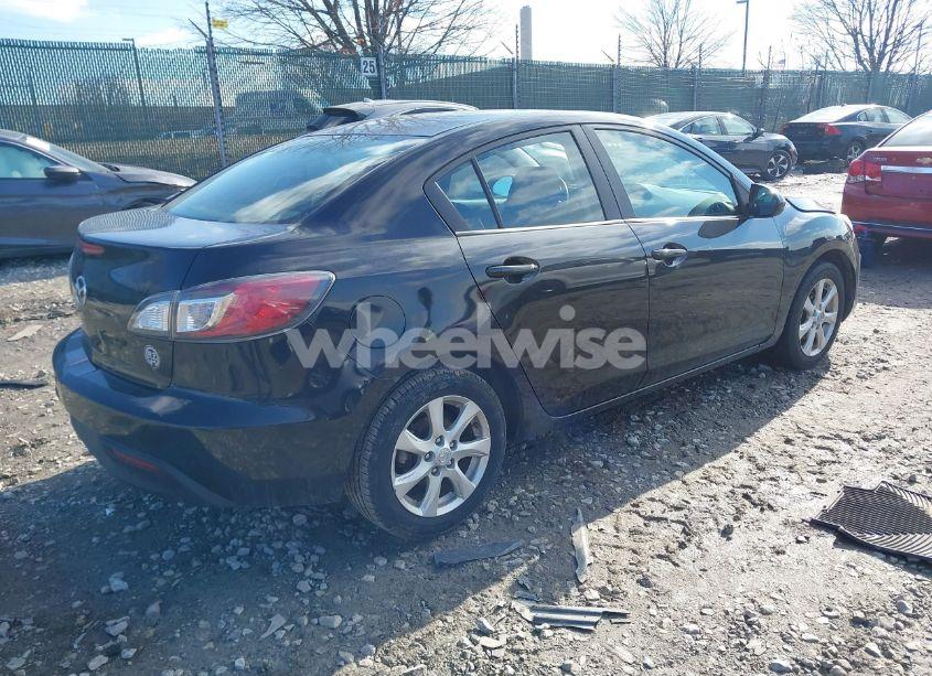 Photo 4 of 2011 Mazda Mazda3 I TOURING (VIN JM1BL1VG0B1477388)