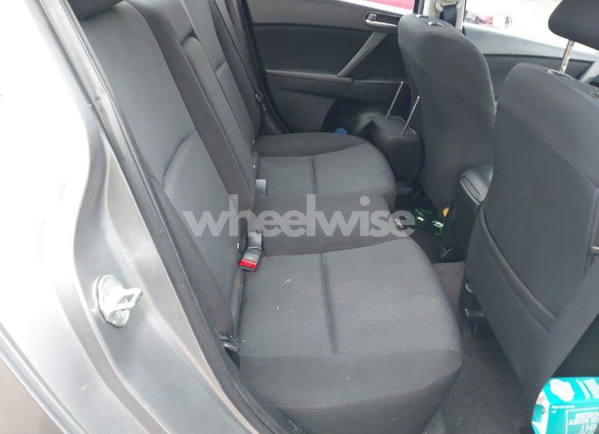 Photo 8 of 2011 Mazda Mazda3 I TOURING (VIN JM1BL1VG3B1378323)