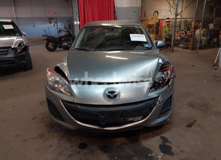 Photo 12 of 2011 Mazda Mazda3 I TOURING (VIN JM1BL1VG3B1447267)