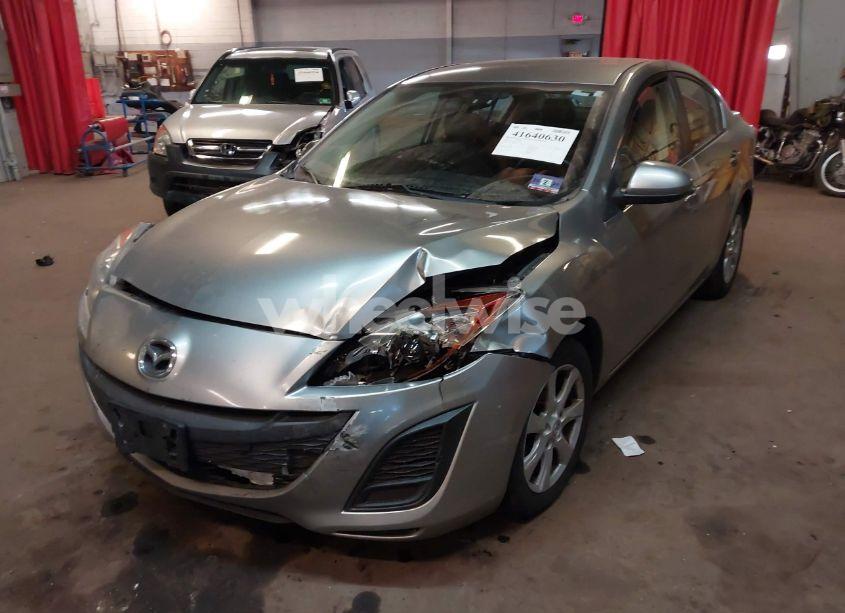 Photo 6 of 2011 Mazda Mazda3 I TOURING (VIN JM1BL1VG3B1447267)