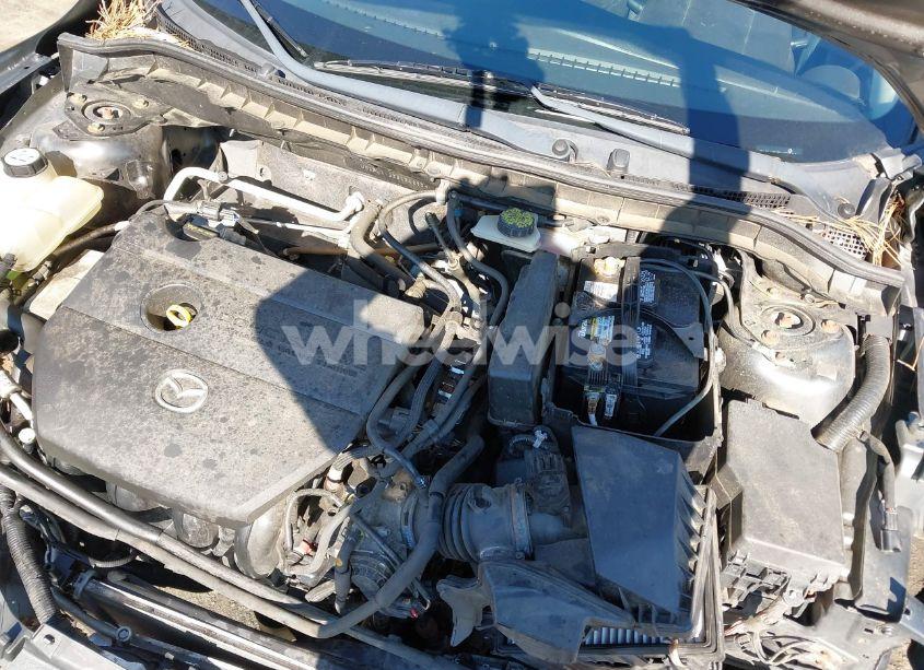 Photo 10 of 2011 Mazda Mazda3 I TOURING (VIN JM1BL1VG3B1902554)