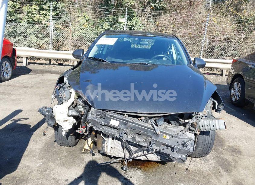 Photo 12 of 2011 Mazda Mazda3 I TOURING (VIN JM1BL1VG3B1902554)