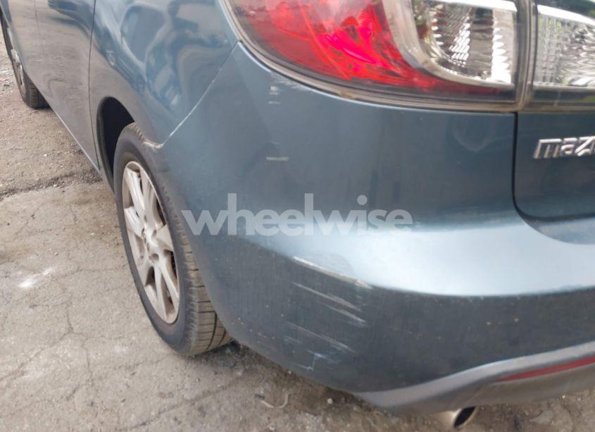 Photo 6 of 2011 Mazda Mazda3 I TOURING (VIN JM1BL1VG4B1375978)