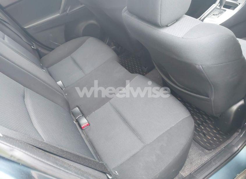 Photo 8 of 2011 Mazda Mazda3 I TOURING (VIN JM1BL1VG4B1375978)