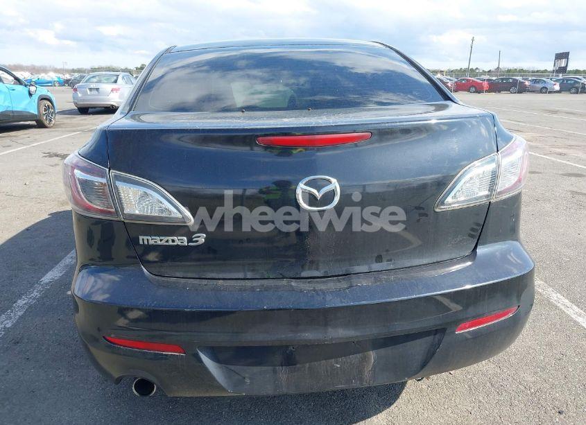 Photo 16 of 2012 Mazda Mazda3 I TOURING (VIN JM1BL1VG4C1510765)