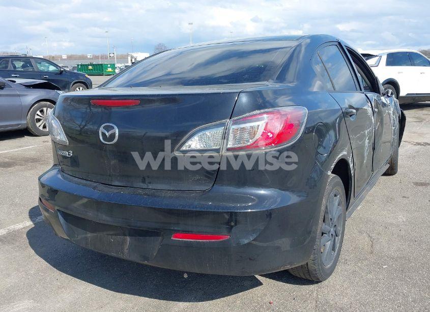 Photo 4 of 2012 Mazda Mazda3 I TOURING (VIN JM1BL1VG4C1510765)